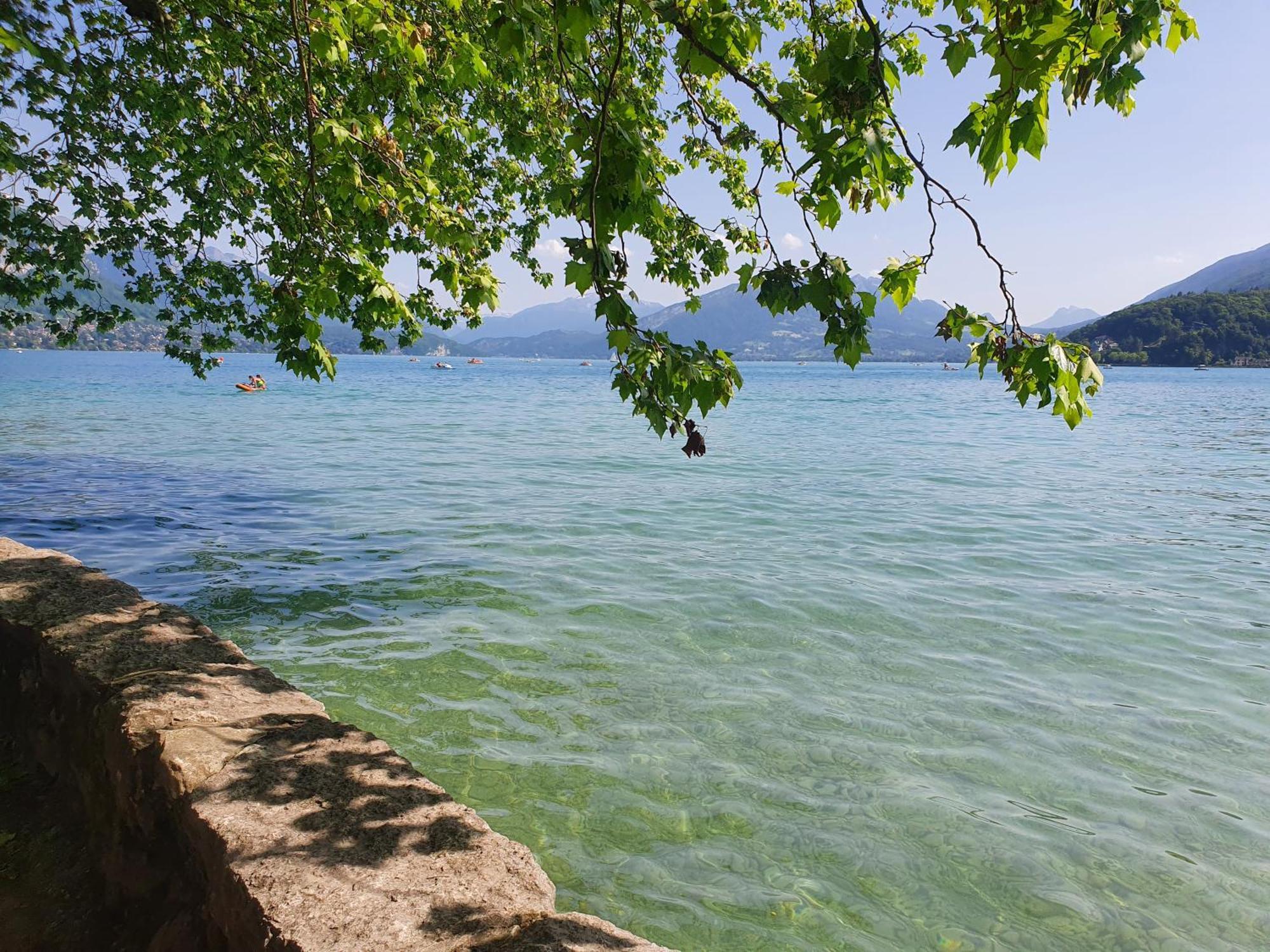 Hyper Centre Annecy Et Bord Du Lac Екстер'єр фото